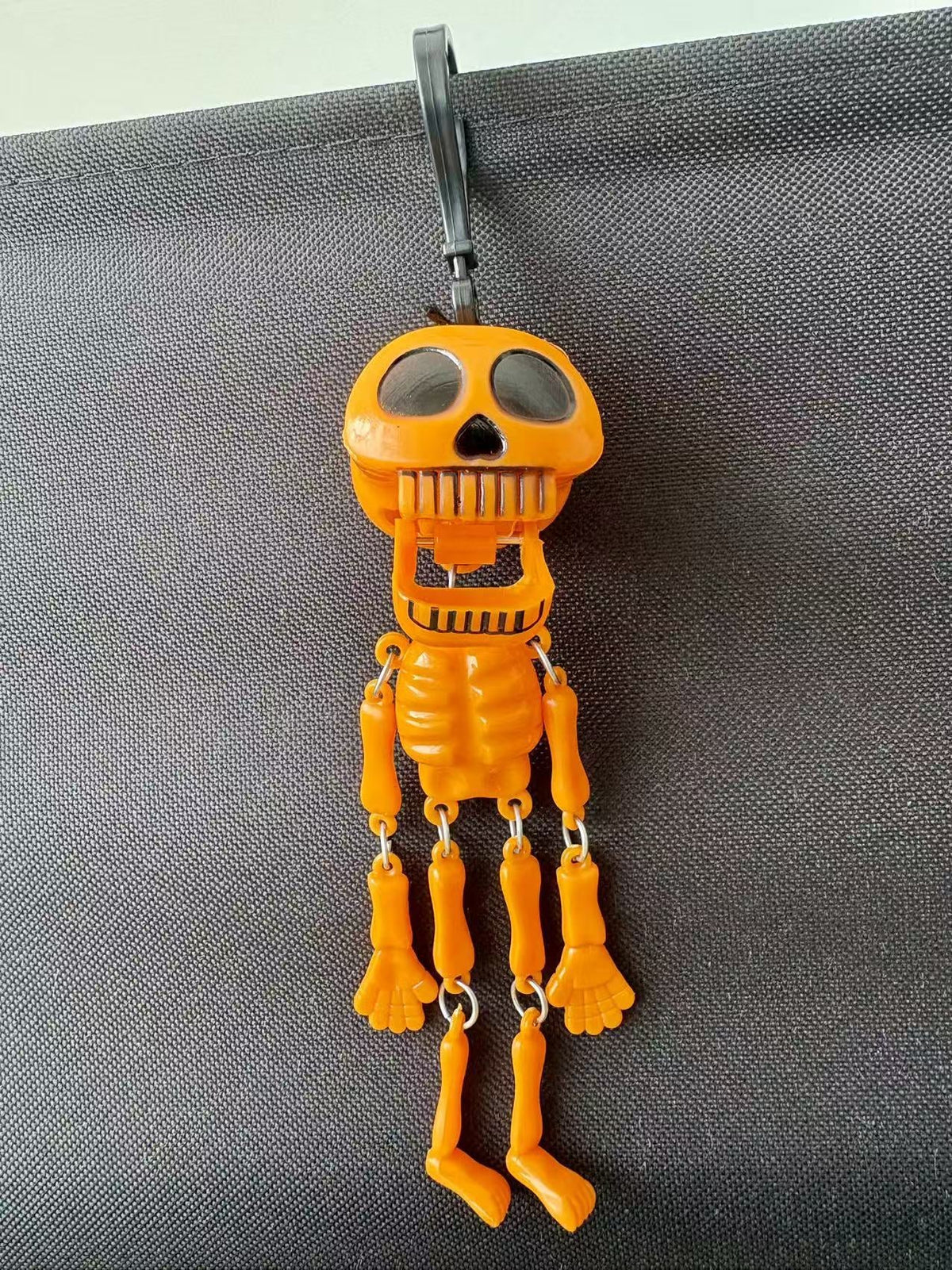 Pull-String Skeleton Keychain | Viral Funny Skull Keychain