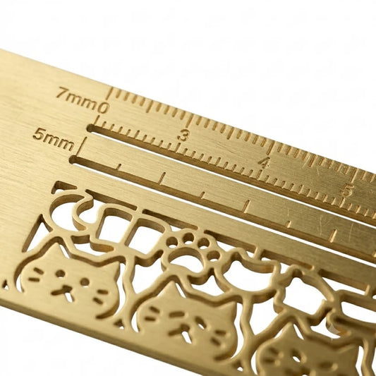 Cat Lover s 2-in-1 Metal Bookmark Ruler