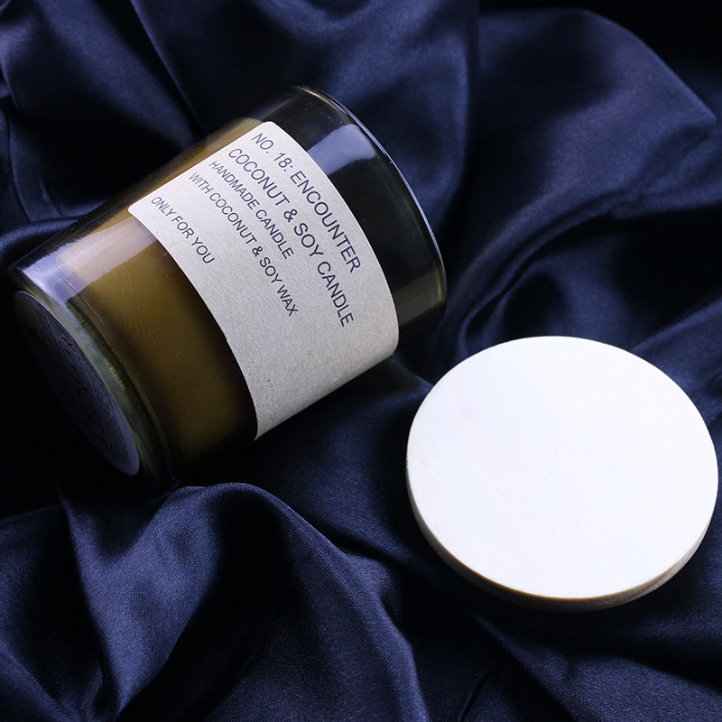 Amber Woody Scented Candle