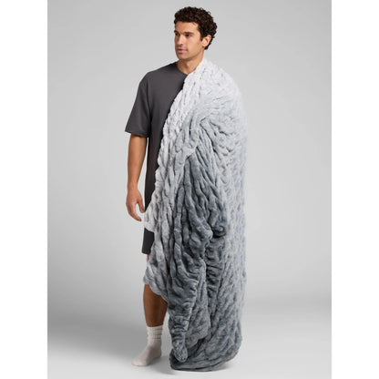 Oversized Plush Throw Blanket