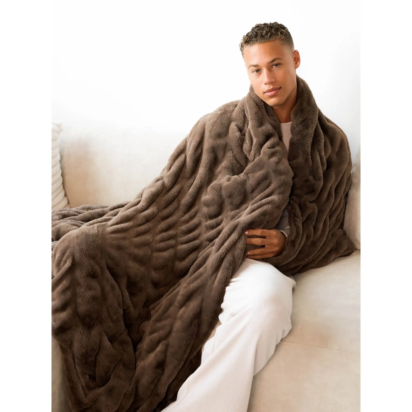 Oversized Plush Throw Blanket