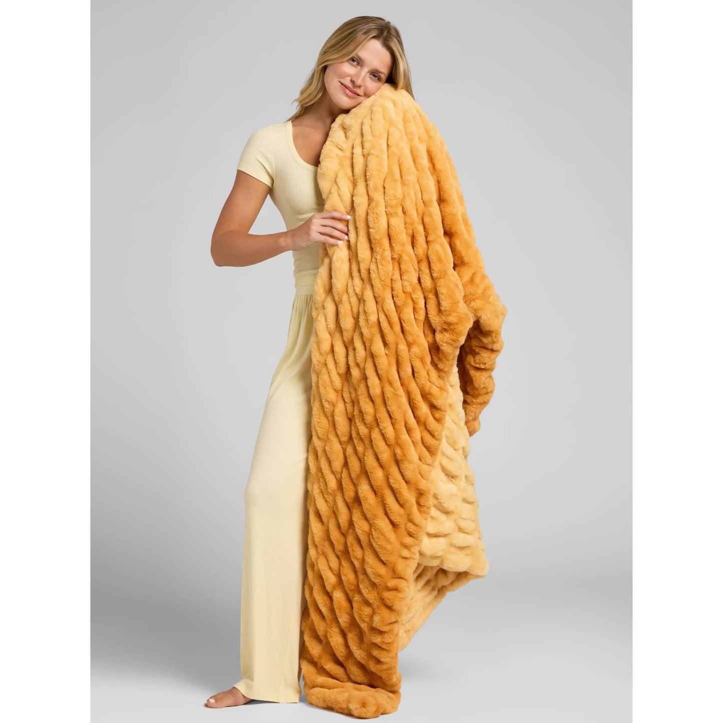 Oversized Plush Throw Blanket