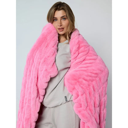 Oversized Plush Throw Blanket