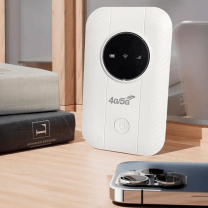 [Power on and use] All-network portable wifi