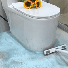 Rotating Extendable Cleaning Brush