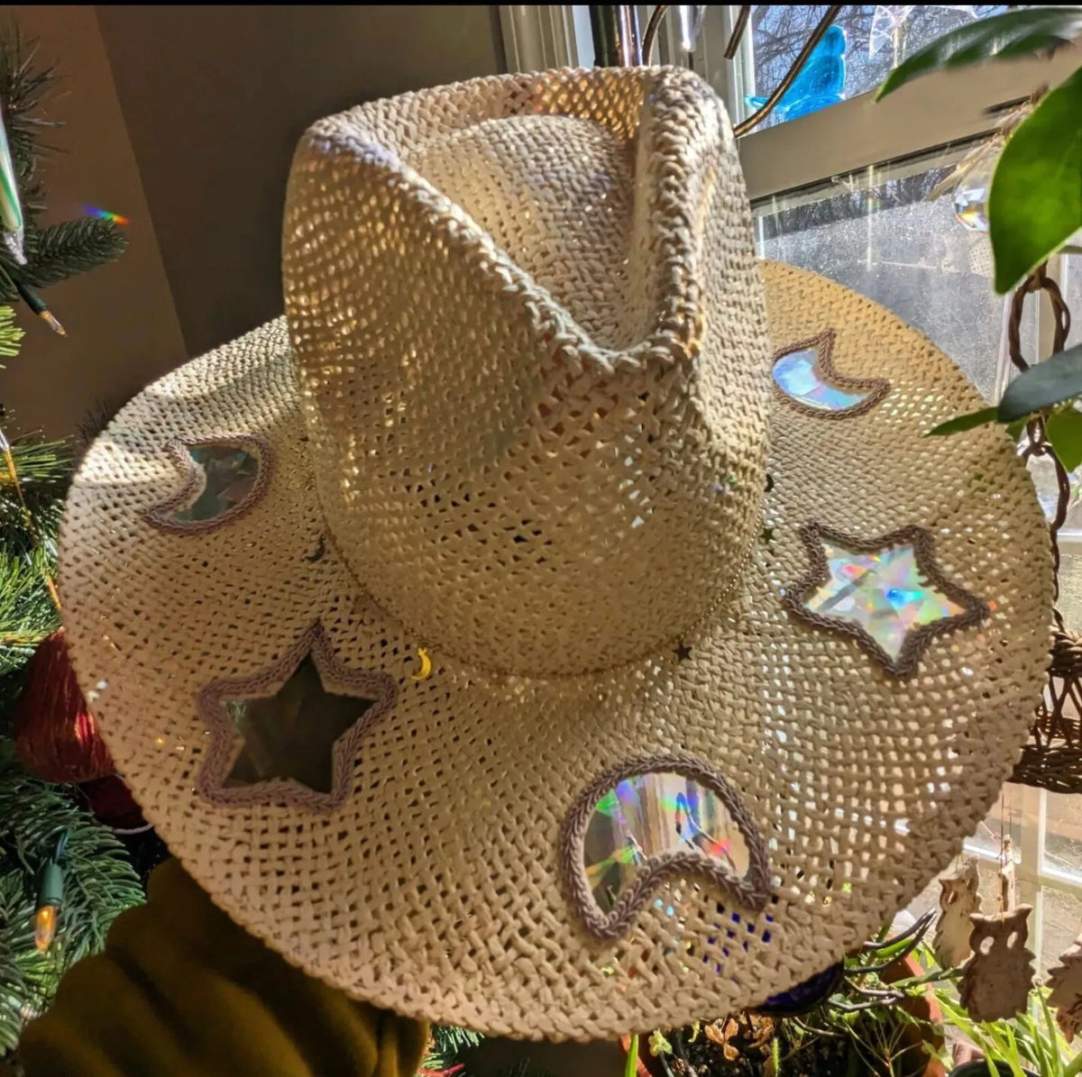 🏆Flash Sale⚡ 50K+ SOLD! Almost Gone-💥🔥Suncatcher Cowgirl Straw Prism Hat