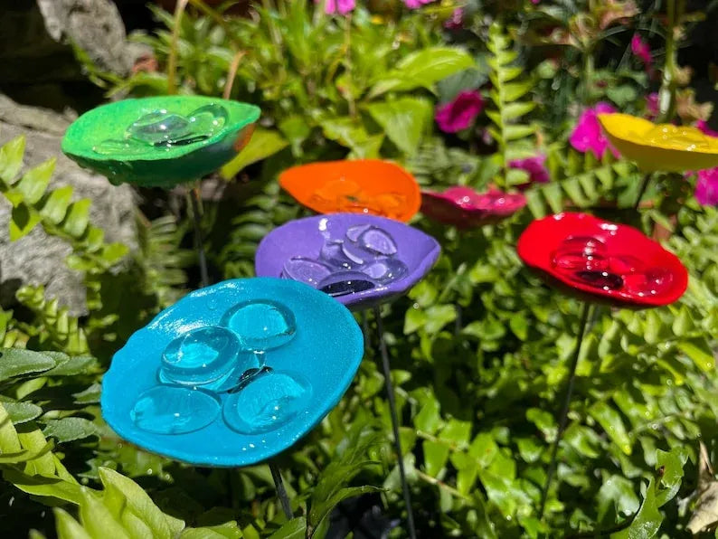 Pollinator Drinking Cup Station