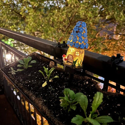 Solar Mushroom Cottage Light
