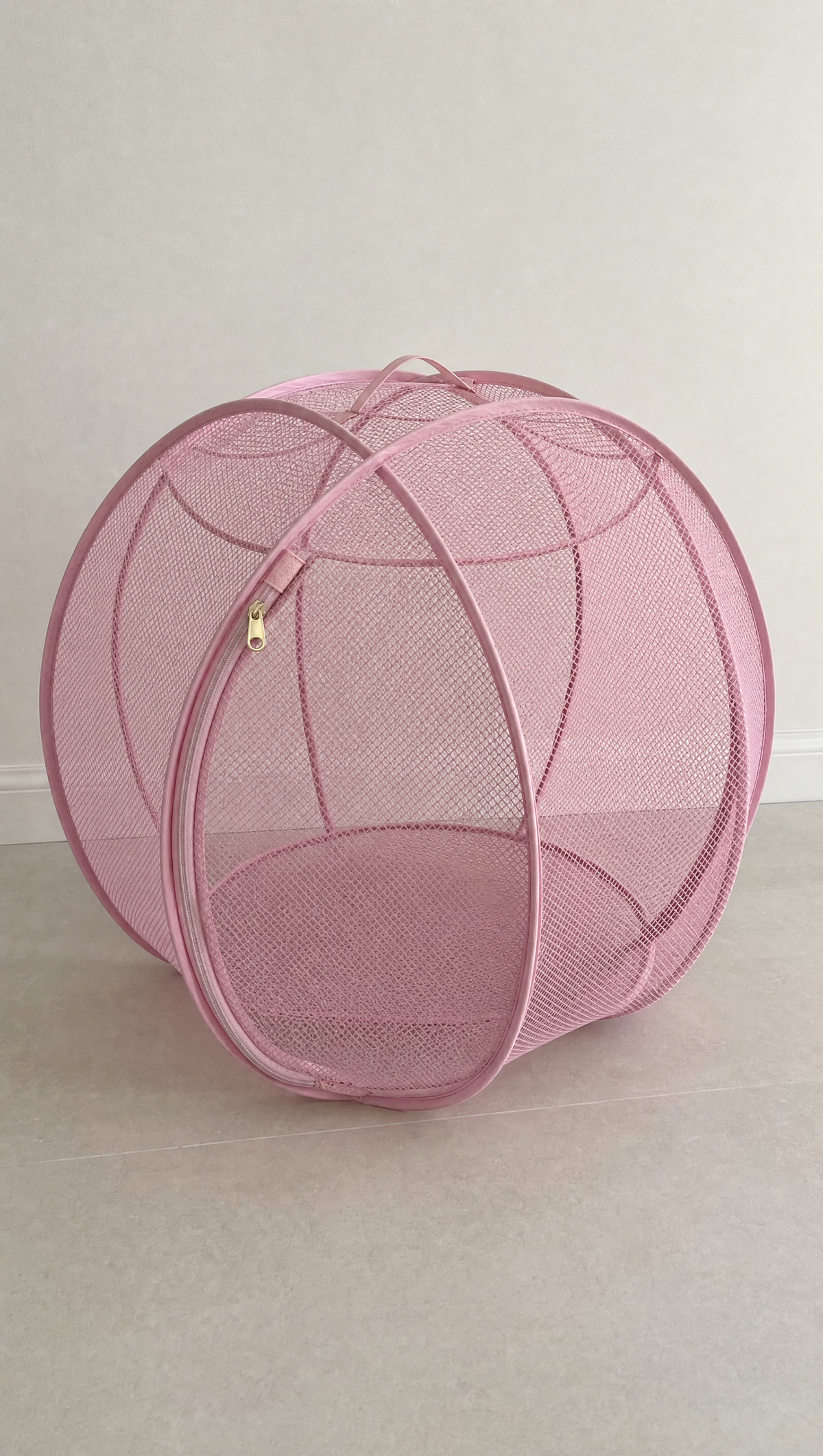 FreshAir Cat Haven Pop-Up Mesh Playpen
