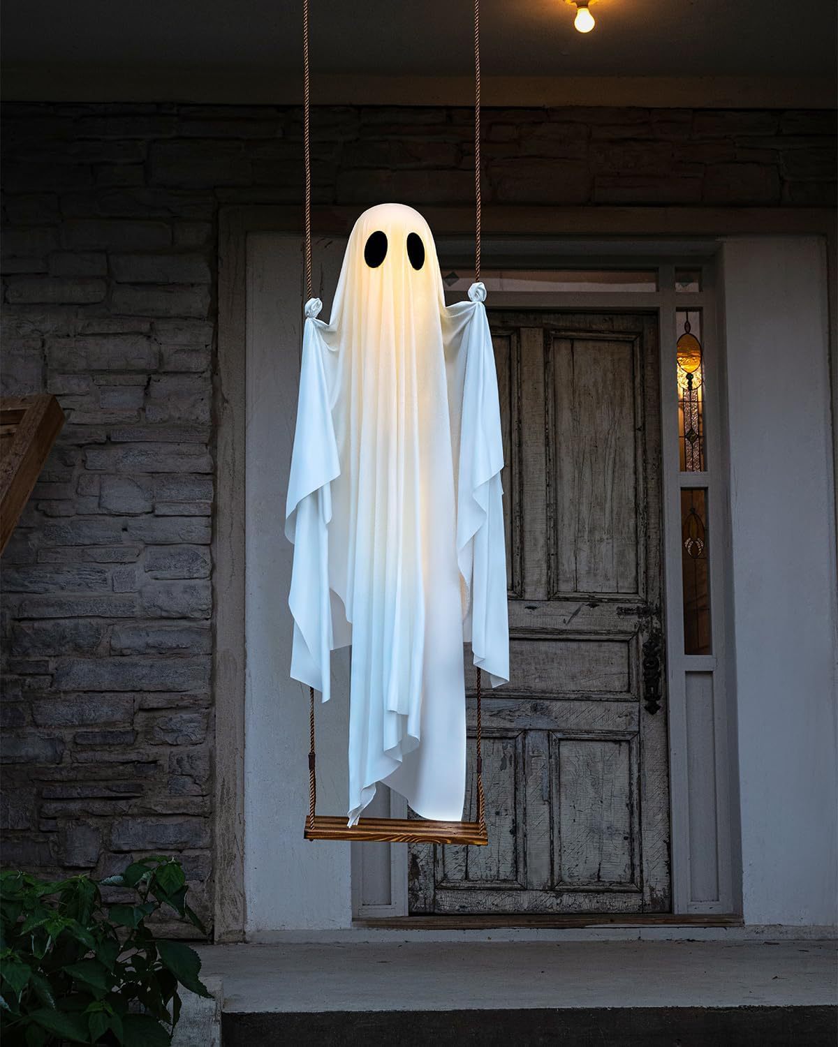 LED Swinging Ghost Decoration