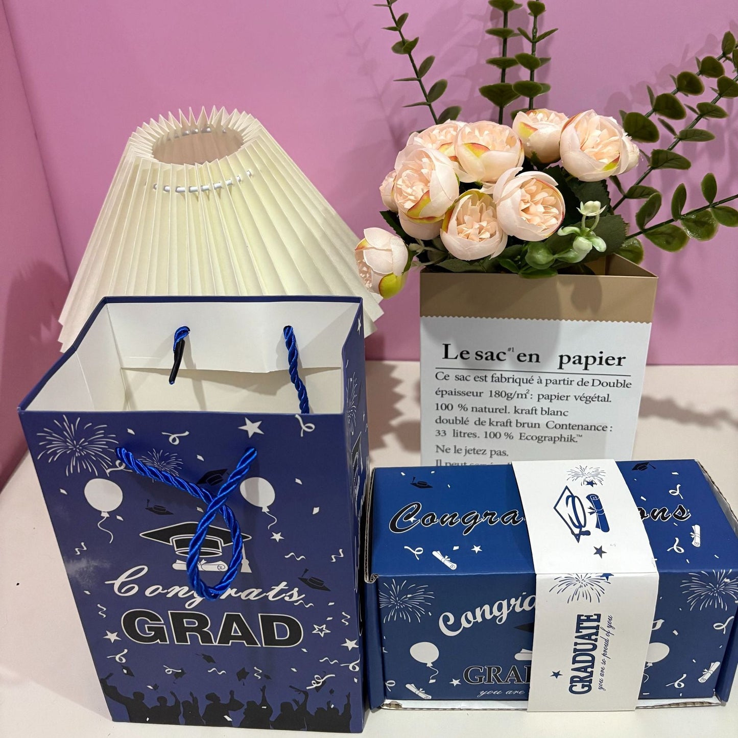 Graduation Explosion Gift Box