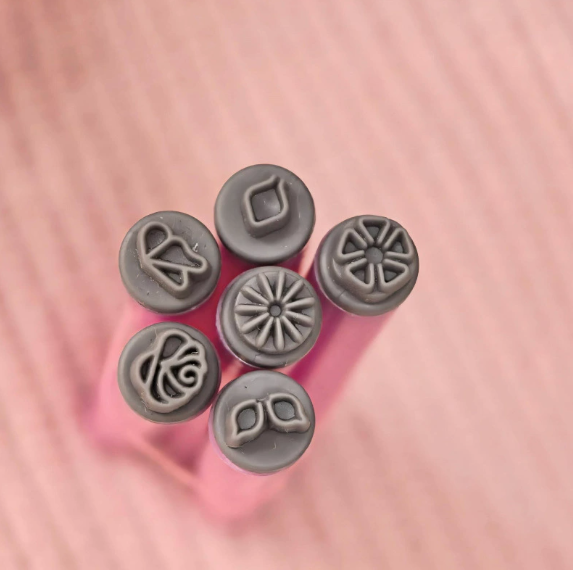 Create Stunning Nails Instantly No Skills Needed