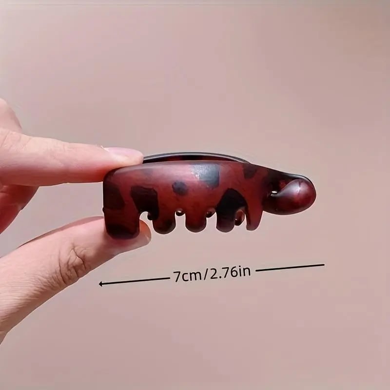 Women's 4 Non-Slip Banana Hair Clips - Vintage Oval Leopard Print, Amber and Black