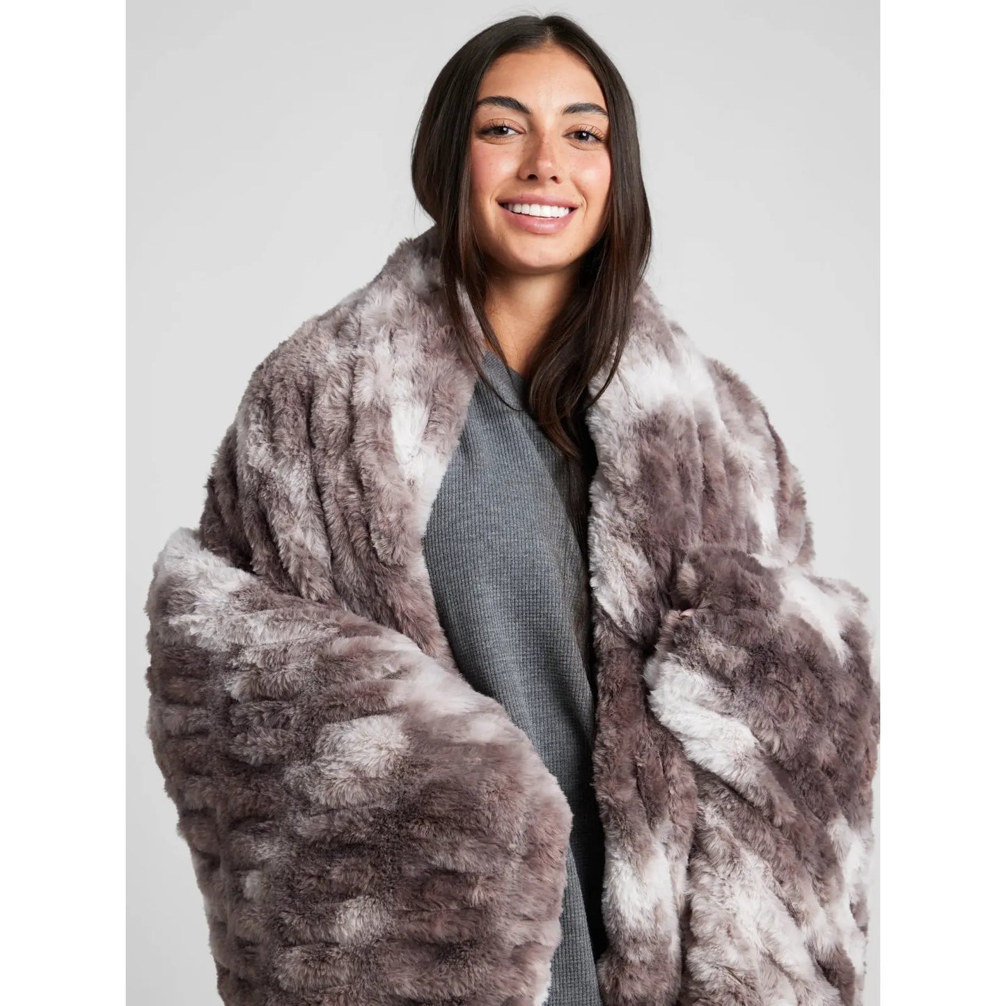 Oversized Plush Throw Blanket