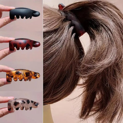 Women's 4 Non-Slip Banana Hair Clips - Vintage Oval Leopard Print, Amber and Black