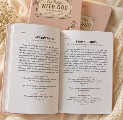 Women's Daily Devotional Book