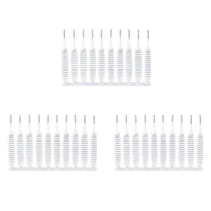 Anti-clogging cleaning brush for holes