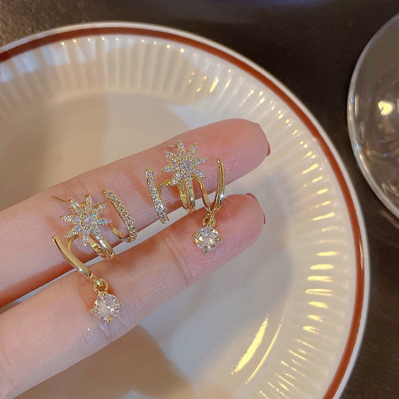 Upgraded version 2026 STYLE Sparkling Claw Earrings for Women