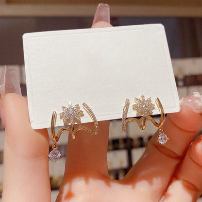 Upgraded version 2026 STYLE Sparkling Claw Earrings for Women