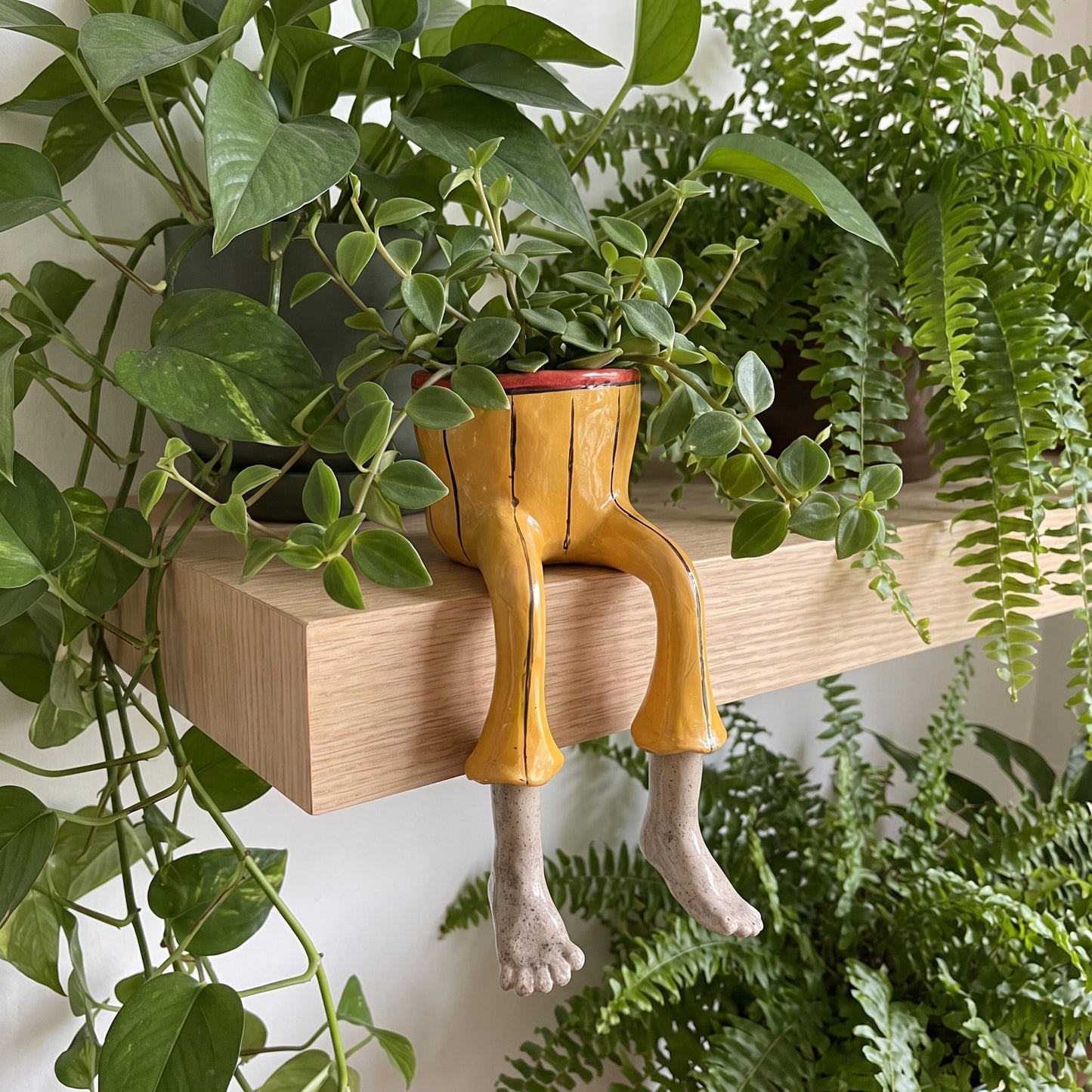 Dangling Legs Planter Pot