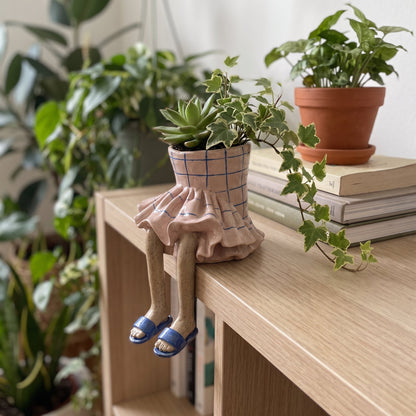 Dangling Legs Planter Pot